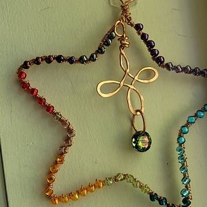 Copper Wire Star,Glass Beads w/Copper Celtic Cross w/Swarovski Center Suncatcher